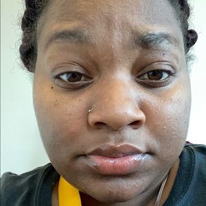 Meet your Posher, Renisha